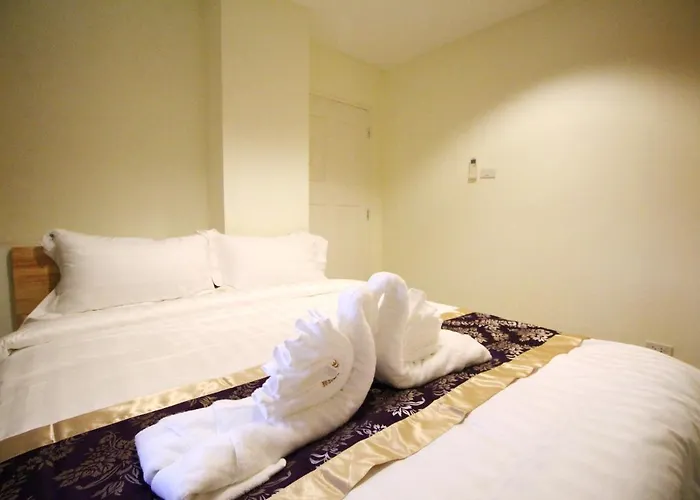 Lee Place Phatthanakan Aparthotel
