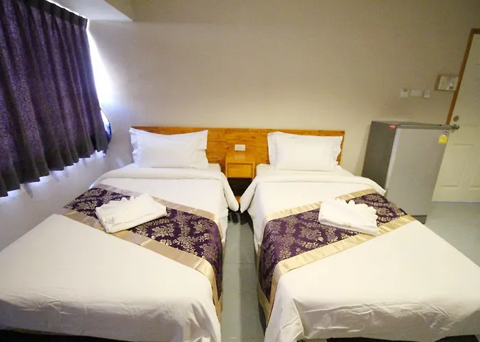 Lee Place Phatthanakan Aparthotel