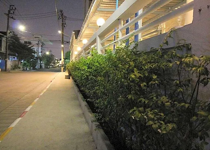 Lee Place Phatthanakan Bangkok