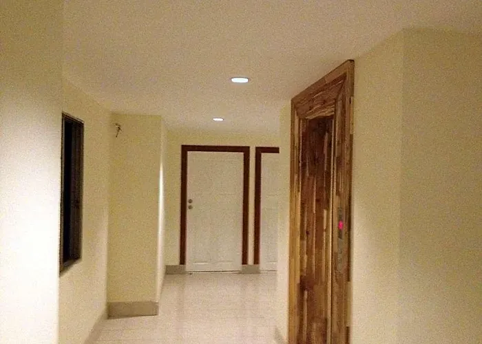 Lee Place Phatthanakan Aparthotel 2*